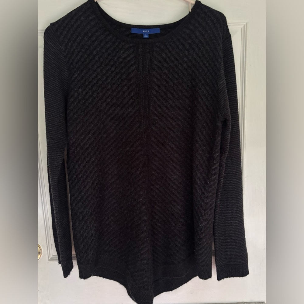 Apt.9  100% acrylic sweater